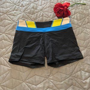 Lululemon Women’s Tall Reverse Groove Shorts